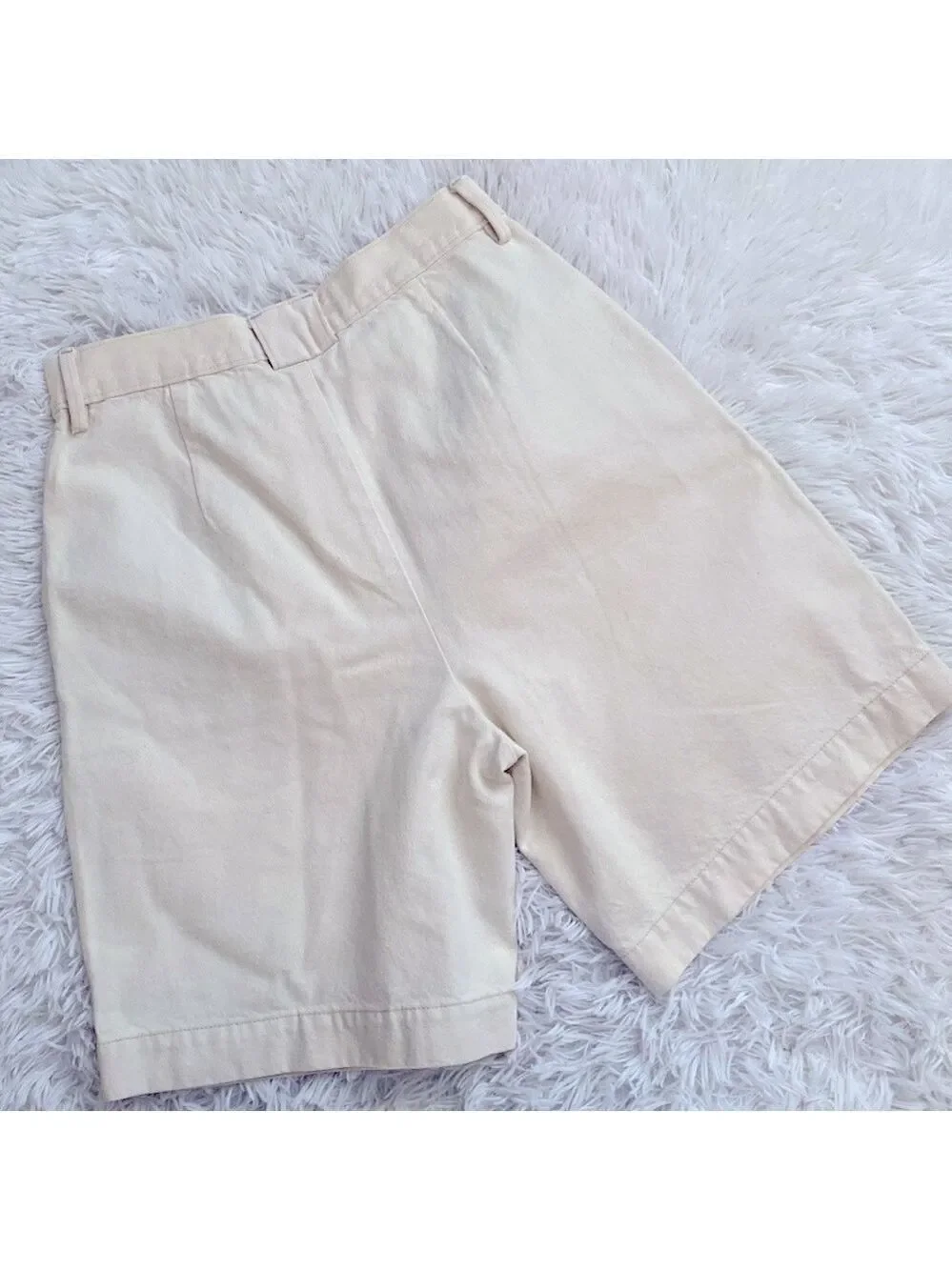 NWOT Banana Republic Beige high waisted Pleated Shorts